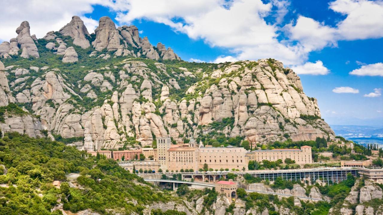 Catalunya Casas Modern Magnificence , Only A Few Km To The Beach! Sant Cebrià de Vallalta Εξωτερικό φωτογραφία